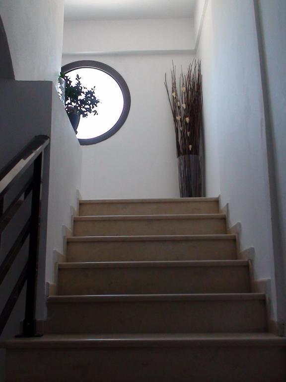 Center House Apartment Kassandria Bagian luar foto